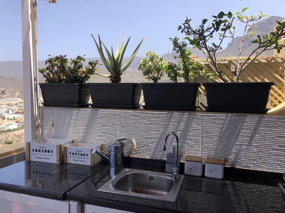 Apartamento Con Impresionantes Vistas Y Piscina 아데제 외부 사진